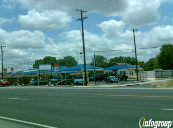 Gold Star Motors - San Antonio, TX