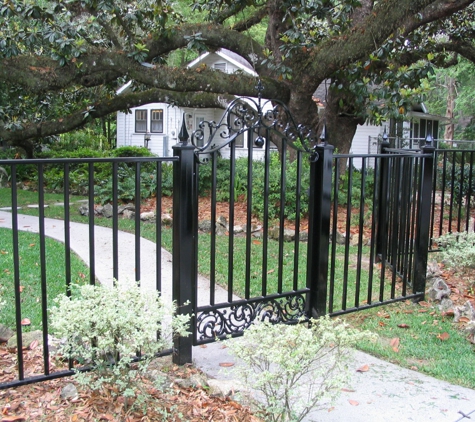 Gates Elegante - Gainesville, FL