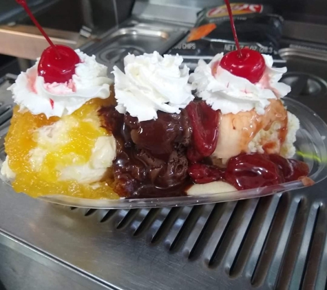 Crusins Cones and Coneys - Hale, MI. Banana split