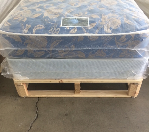 Blue Moon Bedding & Mattress - Santa Fe Springs, CA