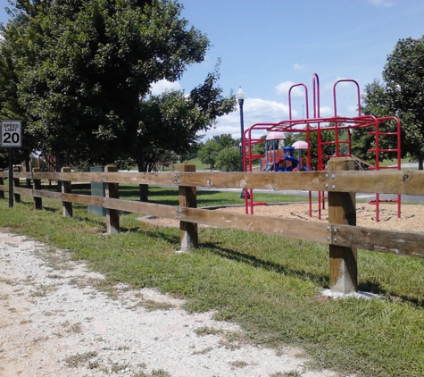 Arnica Fence Co LLC - Humansville, MO