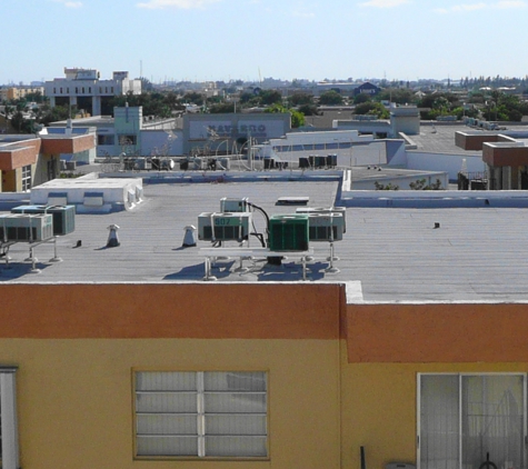 Mainland Roofing Company - Miami, FL