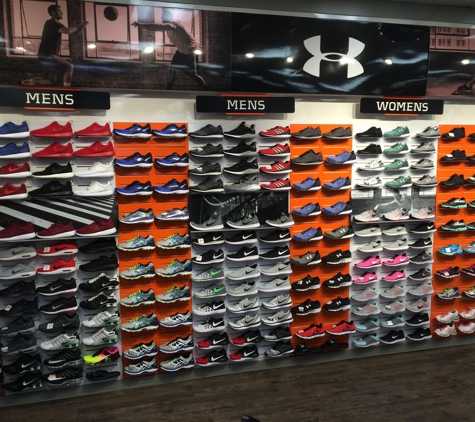 Hibbett Sports - Hendersonville, NC