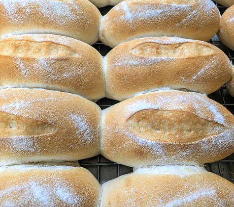 Bells Bakery - Torquay, VIC