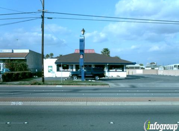 Five Points Liquor - Anaheim, CA