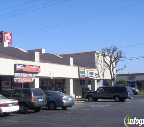 7-Eleven - Bell, CA