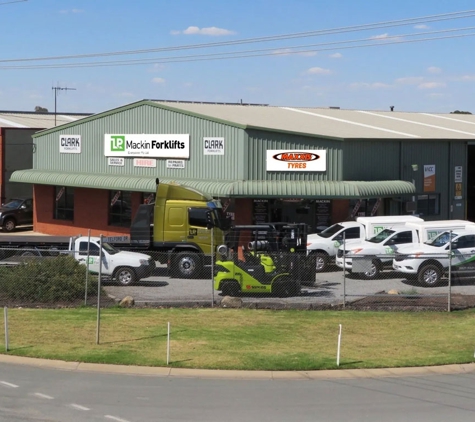 L & P Mackin Forklifts - Shepparton, VIC