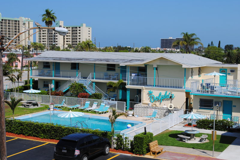 The Florida Dolphin Motel Apts 6801 Sunset Way, St Pete ...