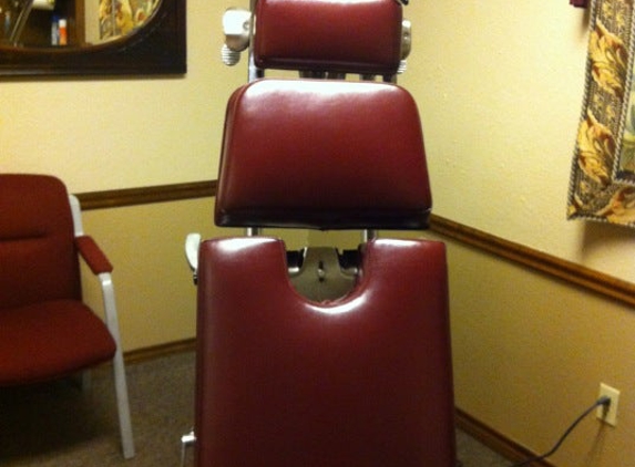 Lux Chiropractic - Denton, TX