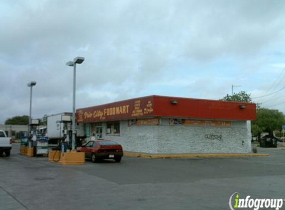 Frio City Food Mart - San Antonio, TX