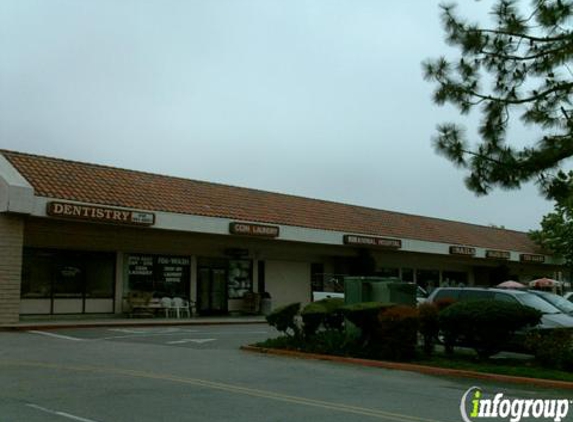 Agoura Meadows Coin Laundry - Agoura Hills, CA