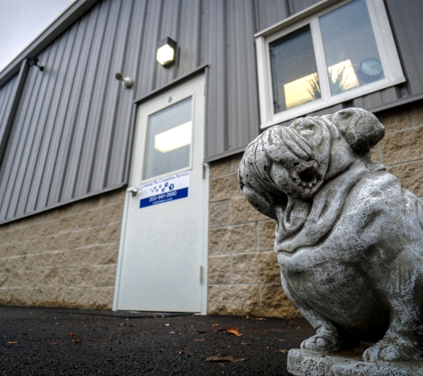 Colonial Pet Cremation Services - Oxford, CT. Entrance to our Care Center