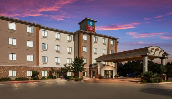 SureStay Plus by Best Western San Antonio SeaWorld - San Antonio, TX