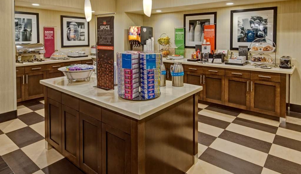 Hampton Inn Houston/Baytown - Baytown, TX