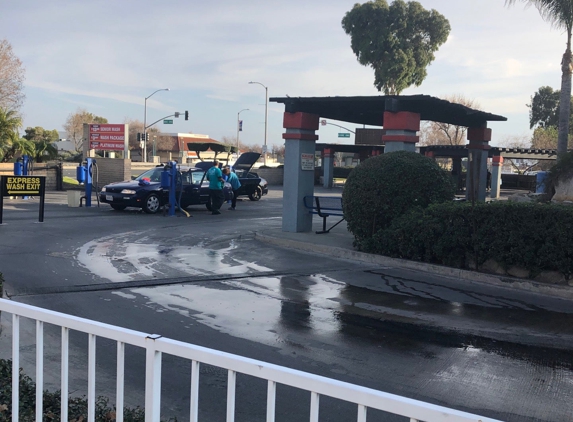 Mountain View Car Wash - Upland, CA