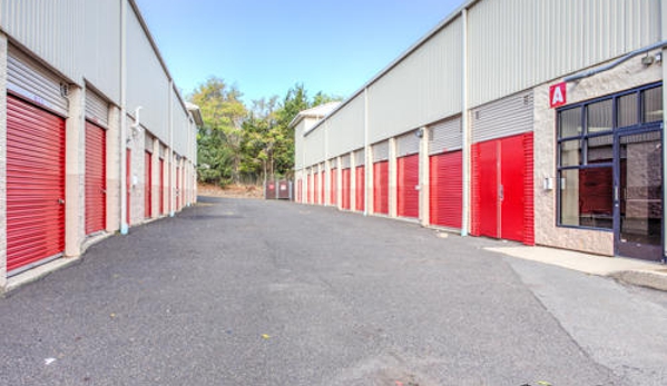 CubeSmart Self Storage - Somerset, NJ