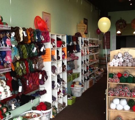 Kandi's Yarn Closet - Moses Lake, WA