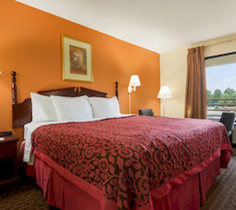 Days Inn by Wyndham Atlanta Stone Mountain - Stone Mountain, GA