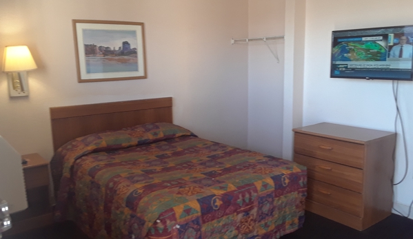 InTown Suites - Albuquerque, NM