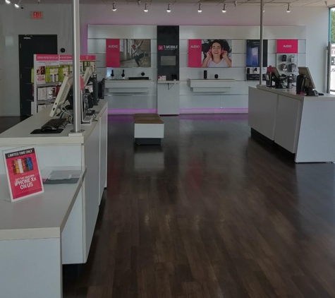 T-Mobile - Phoenix, AZ