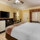 Quality Inn & Suites at The Outlets Mercedes/Weslaco - Motels