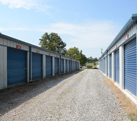 Centsable Storage - Dover, TN