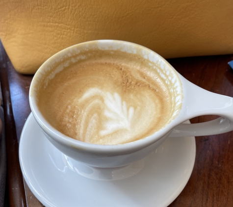 Whereubean Coffee - Phoenix, AZ. #whereubean
Rose Vanilla Laté