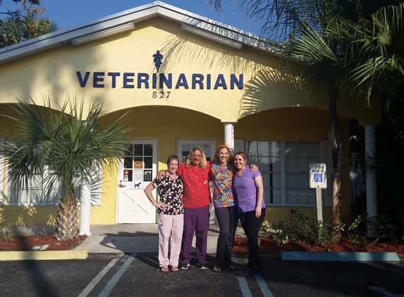 Hometown  Pet Care Center Florida - Sebastian, FL