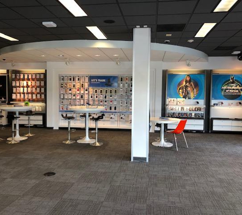 AT&T Store - Tukwila, WA