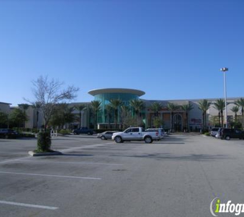 Brooks Brothers - Closed - Orlando, FL