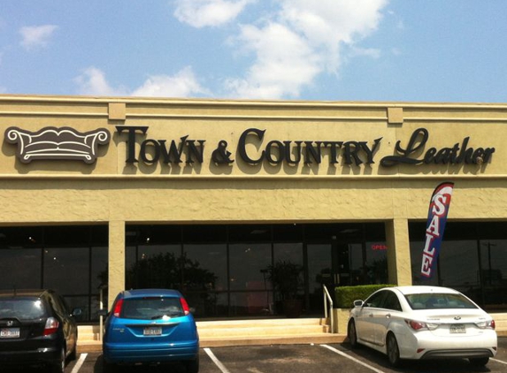 Town And Country Leather - Austin, TX