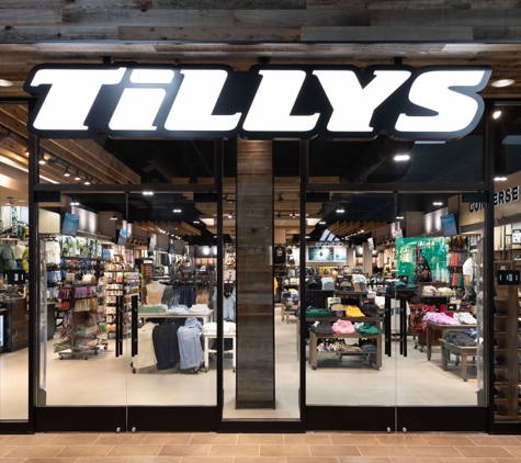 Tillys - San Diego, CA