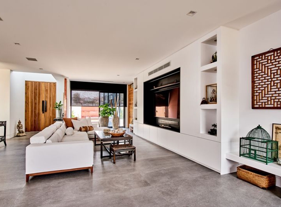 Turnbull Painting Contractors - Eleebana, NSW