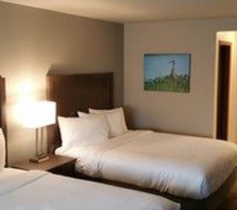 Sandhill Inn & Suites - Monte Vista, CO