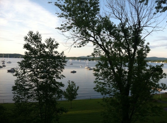 Malletts Bay Boat Club - Colchester, VT