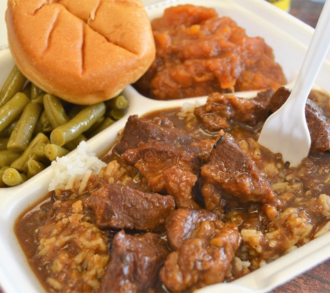 Quebedeaux's Boudin & Cracklins - Alexandria, LA. Creole Cajun Plate Lunch