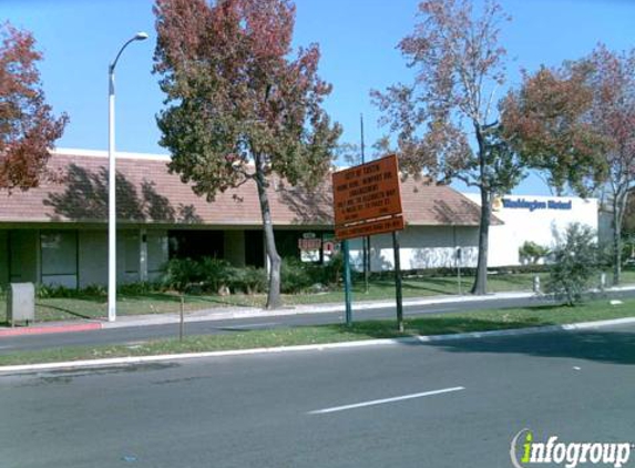 CHASE Bank-ATM - Tustin, CA