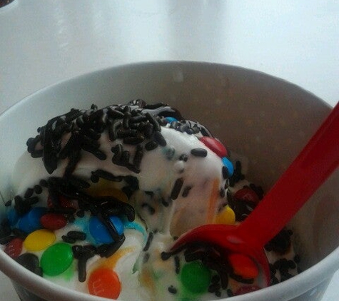 Red Mango - Forest Hills, NY