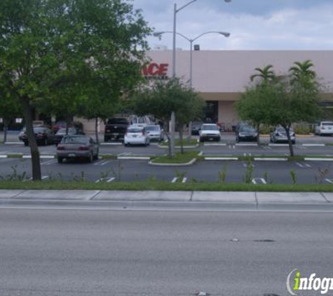 Aventura Ace Hardware - Aventura, FL