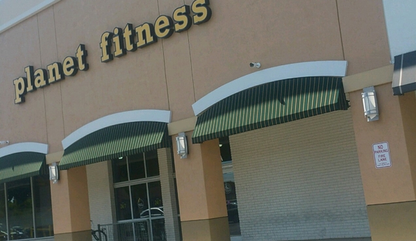 Planet Fitness - Lauderhill, FL