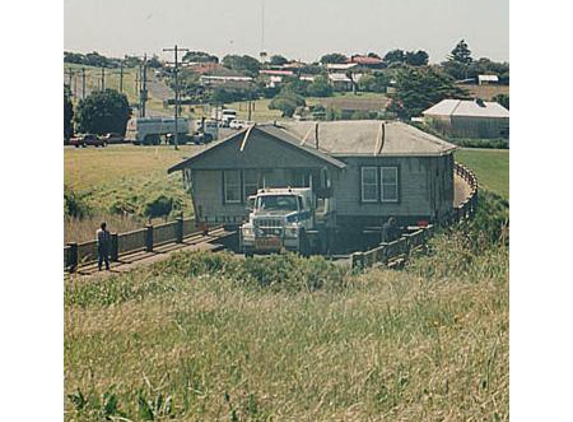 Philip Butler House Reblockers - Warrnambool, VIC