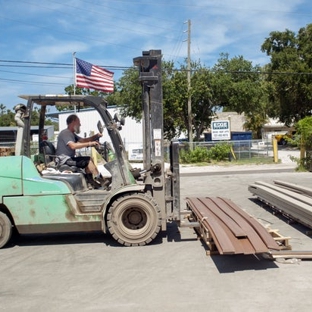 Decks & Docks - Saint Petersburg, FL