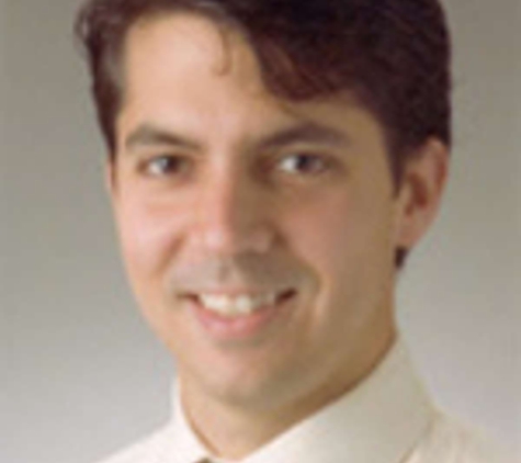 Dr. Adrian Eduardo Varela, MD - Milwaukie, OR