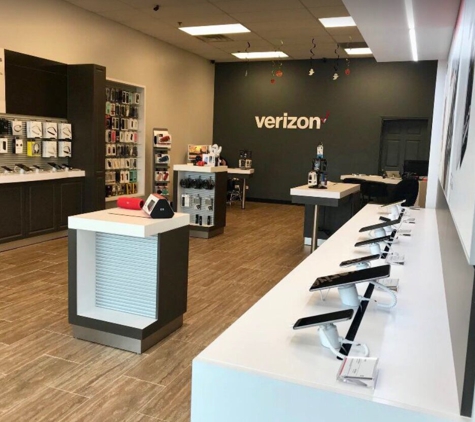 Verizon - West Chicago, IL