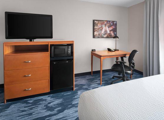 Fairfield Inn & Suites - Denver, CO