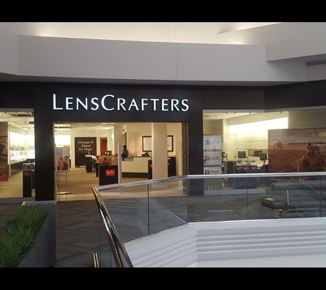 LensCrafters - Schaumburg, IL