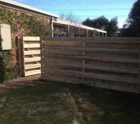 Homestead Gates & Fencing - Belmont, VIC