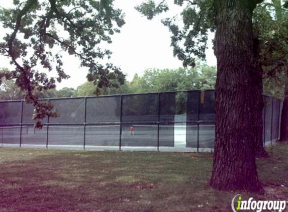 Oak Park Tennis Center - River Forest, IL