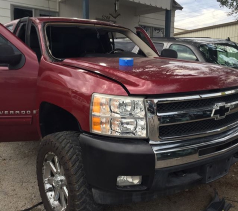 D & A Auto Glass - Pflugerville, TX