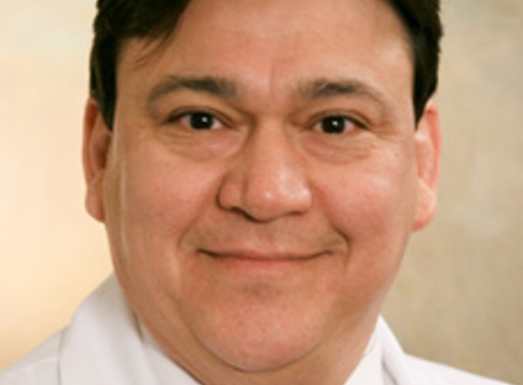 Dr. Gilberto T Olivares, MD - Kalamazoo, MI